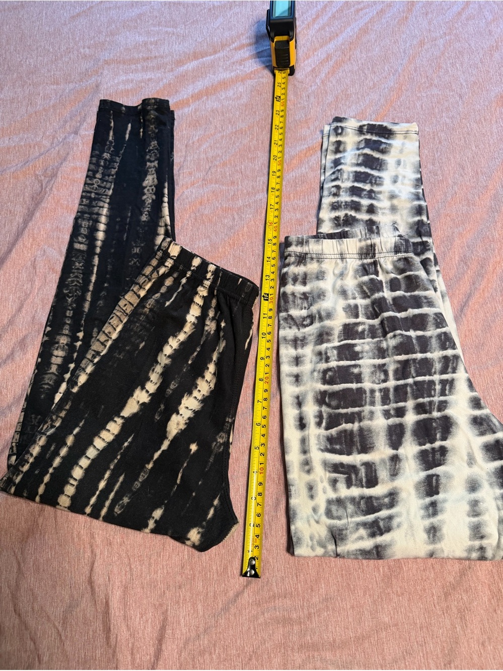 Agnes & Dora women’s  Tie-Dye Stretch Leggings - Black & White tan snake s/m